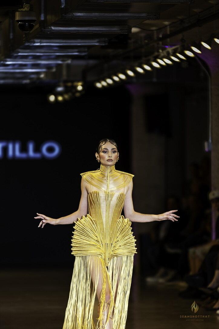 Gold walk with LED wall from LA Fashion Week / Art Hearts Fashion